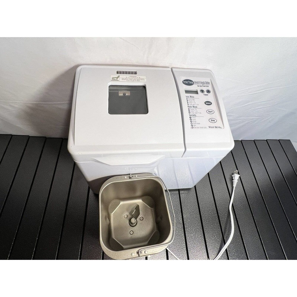 West Bend "Perfect Timing" Bread Loaf Dough Maker Electric Machine 41026 White